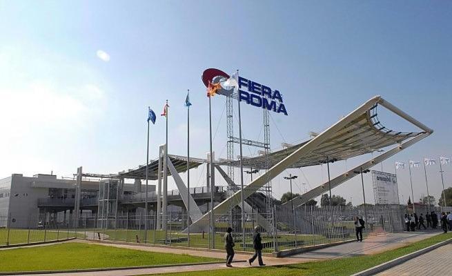 Minerva House - Airport And Fiera Apartment Fiumicino Bagian luar foto